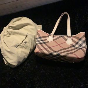 Burberry Nova Check Tote (medium)